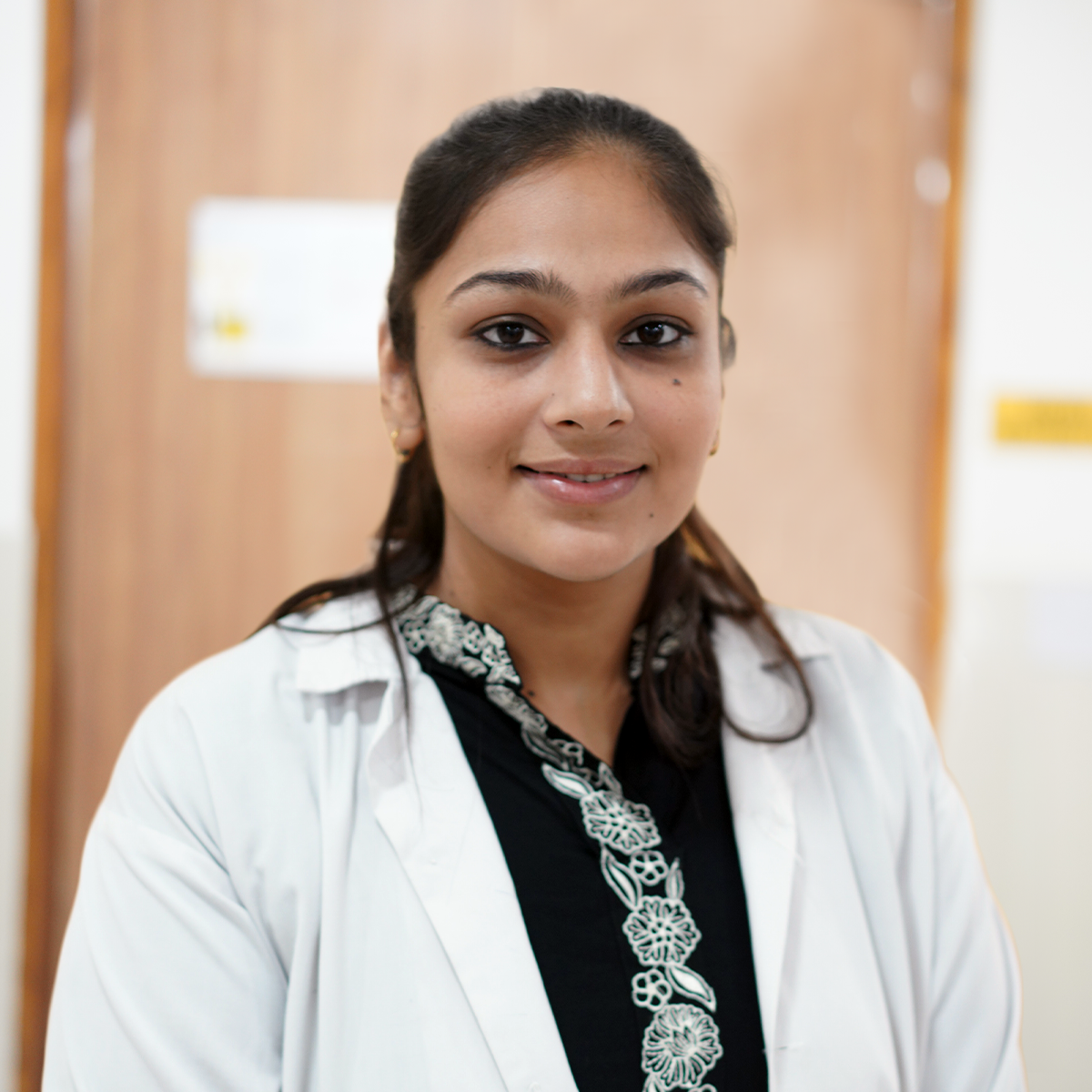 DT. Gurleen Kaur